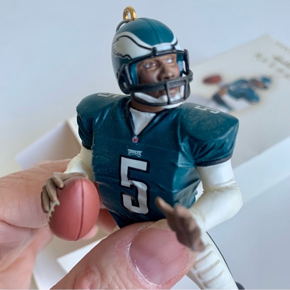 Hallmark Keepsake‎ NFL Football Legend Donovan McNabb 2006 ornament. - Picture 10 of 12